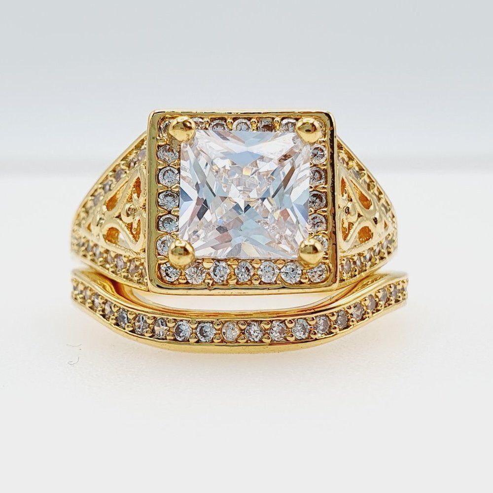 Attractive 18K Gold Plated CZ Wedding Couple Ring, FB16FA1032 - Picture 4 of 4